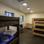Derby-Talbot Round Mountain bedroom 2